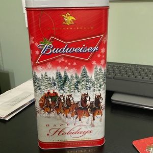 Budweiser Xmas Tin with 4 coasters.